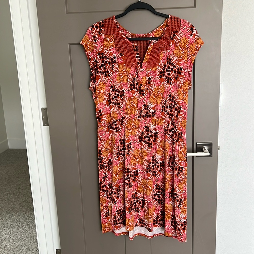Daniel Rainn shift dress size L